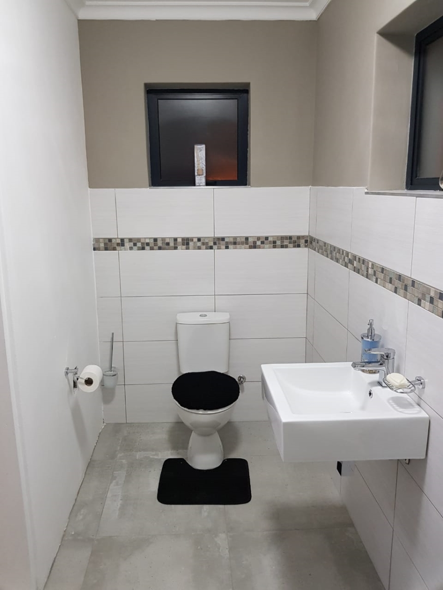 4 Bedroom Property for Sale in Klawer Western Cape